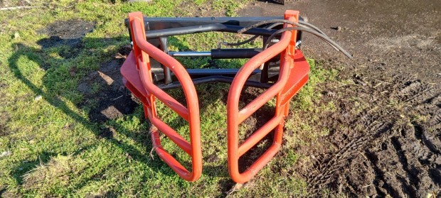 B�lafog� (b�la�lel�) eszk�z