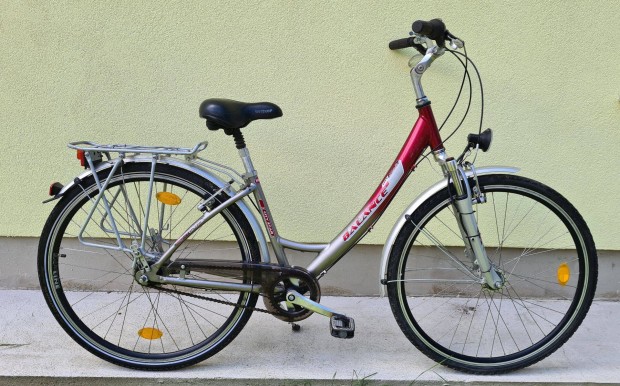 Balance mlyvzas 28-as alumnium bicikli, Nexus 8 agyvlt,agydinam