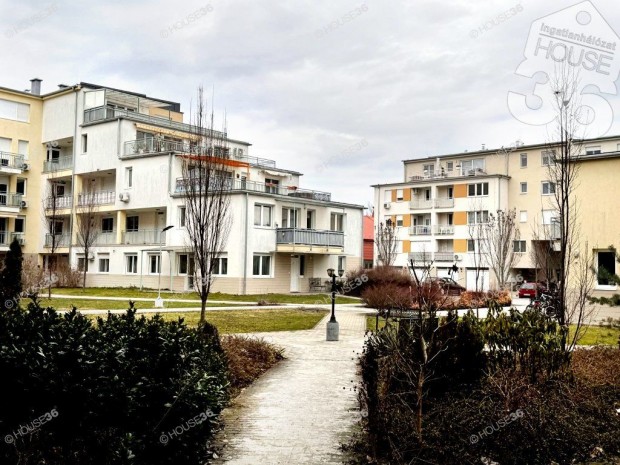 Balaton utcai, nappali + 2 szob�s, erk�lyes lak�s ELAD�!