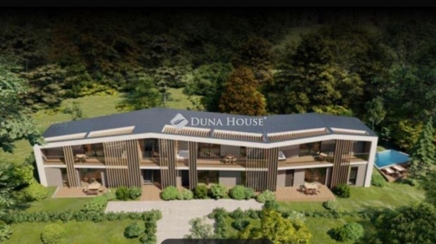 Balatonalm�dii 51 nm-es lak�s elad�