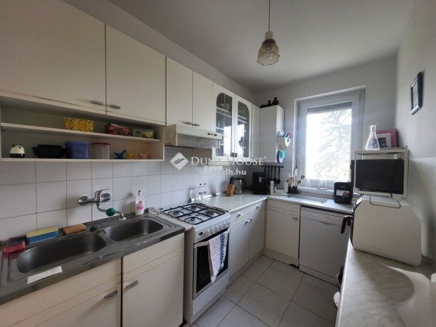 Balatonf�kaj�ri 180 nm-es h�z elad�