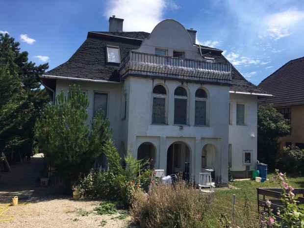 Balatonfüred legszebb részén családi ház eladó