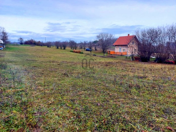 Balatonlellei elad telek