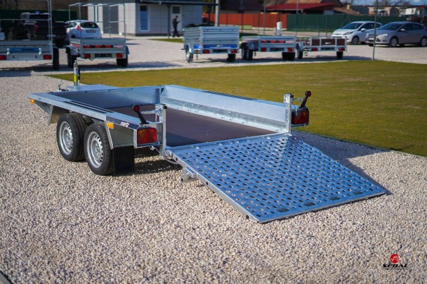 Balatonon átvehető - Új 2700 kg Martz Bau 260 gépszállító utánfutó