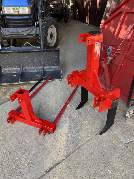 B�lavilla b�lat�ske jap�n traktor yanmar kubota mtz