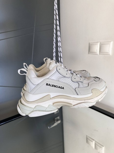 Balenciaga Triple S sneaker cip