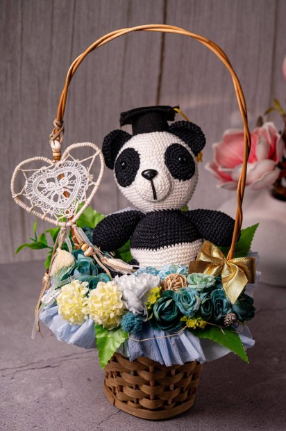 Ballag�si kos�r k�zm�ves, horgolt pand�val