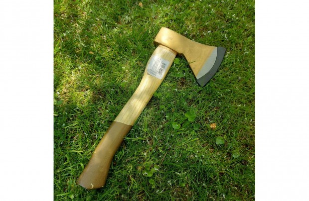 Balta,új állapotú (36cm-es nyéllel)