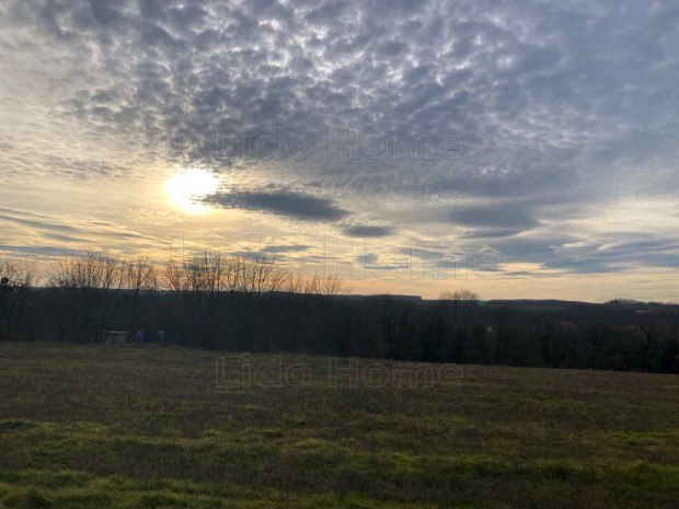 B�lv�nyoson dupla belter�leti telek elad�