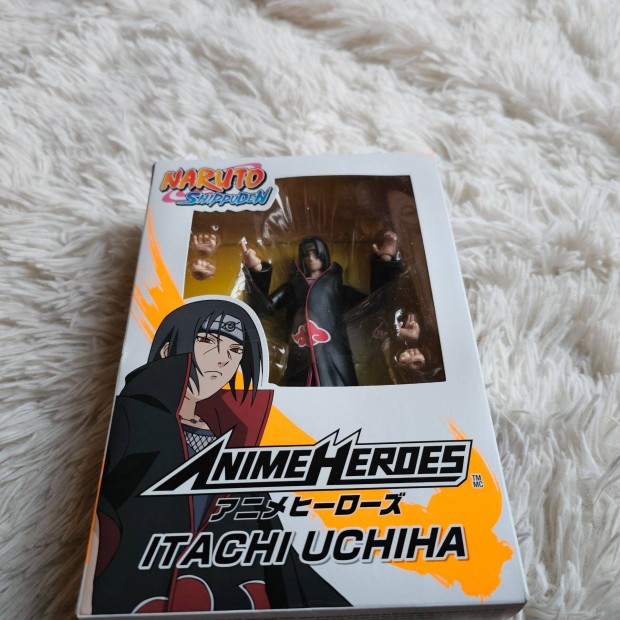 Bandai Namco Uchiha Itachi figura j