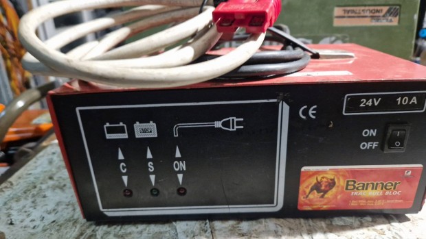 Banner 24V 10A GEL Batterien t�lt� haj� akkumul�torokhoz!