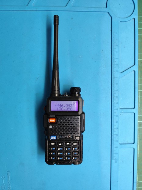 Baofeng UV 5R rádió walkie talkie