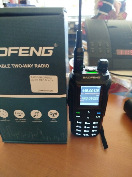 Baofeng Uv-21 v2 problack cb radio