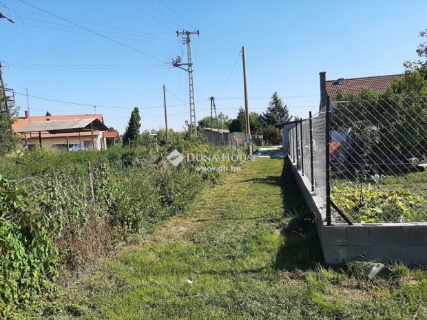 Baracskai elad� 1169 nm-es telek