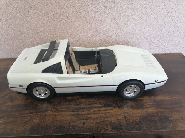 Barbi Barbie Ferrari