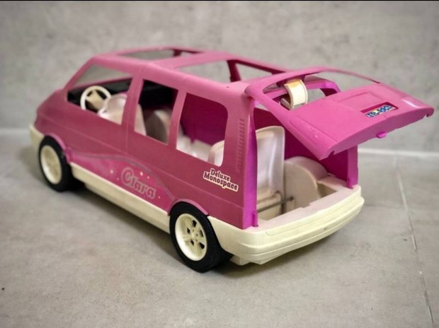 Barbi aut, barbie Camping car 