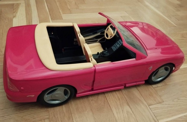 Barbie Cabrio Mustang aut / meghosszabbthat