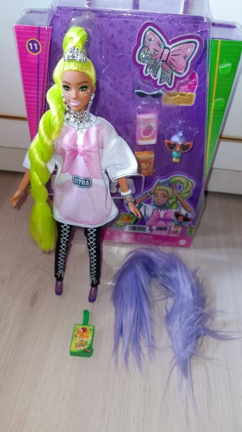 Barbie Extra barbi baba dobozval kiegsztivel