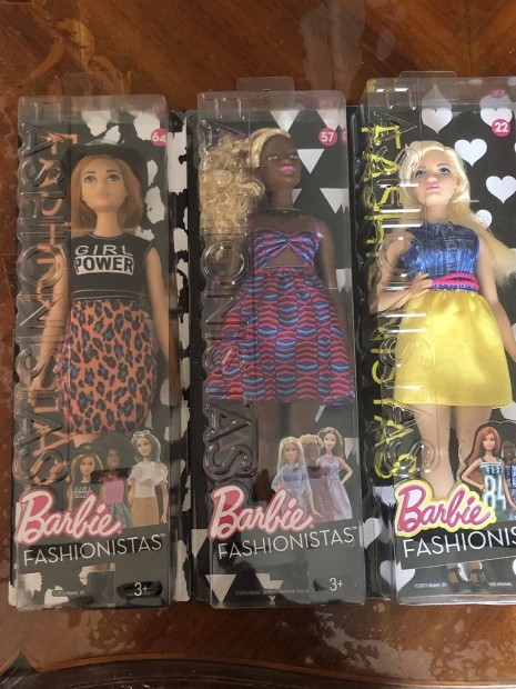 Barbie Fashionistas babk 3db