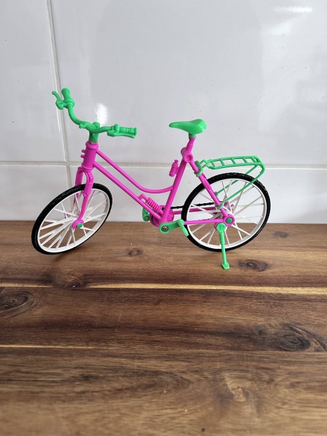 Barbie baba bicikli