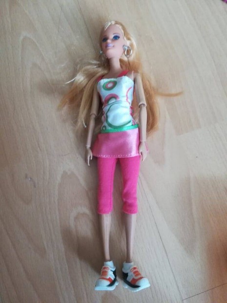 Barbie baba sportos baba 2500 Ft mozgathat vgtagokkal
