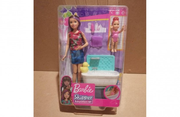 Barbie bébiszitter játékszett babával és káddal