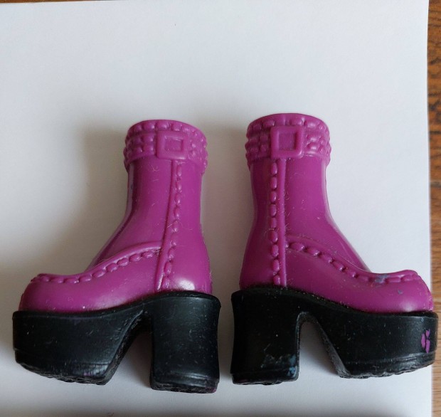 Barbie platform csizma