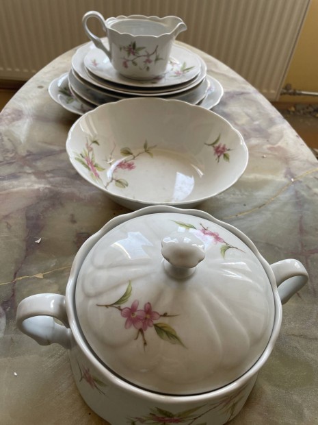 Bareuther porcelán étkészlet