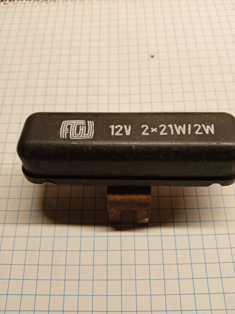 Barkas f�kl�mpa izz� m�k�d�s jelz� rel�