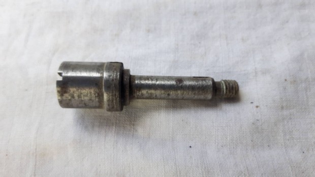 Barkas gépkocsihoz gyújtásmeghajtó tengely új DDR