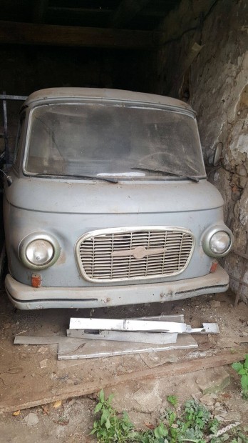 Barkas plats elad