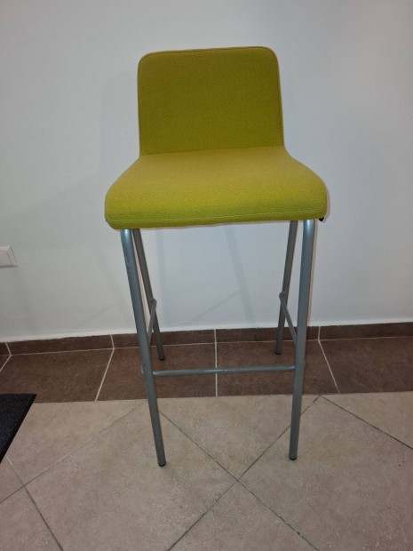 Brszk steelcase