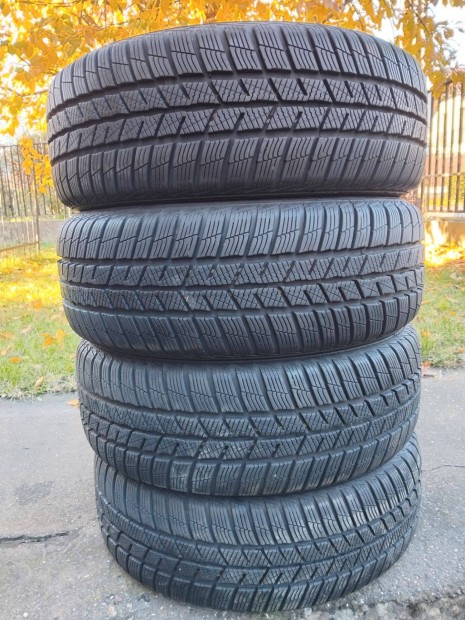 Barum 205/55 R16 4 db