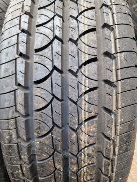 Barum 215/65R16C VANIS 9mm DOT14 hasznlt gumi HG12016 nyri kistehe