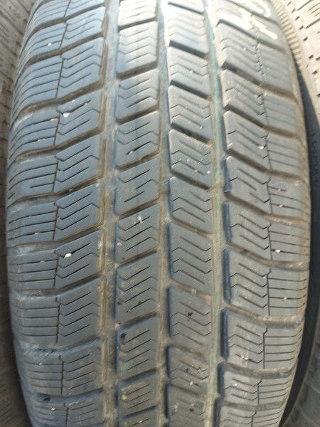 Barum 215/65R16 POLARIS3 4X4 5mm DOT16 hasznlt gumi HG9594 tli