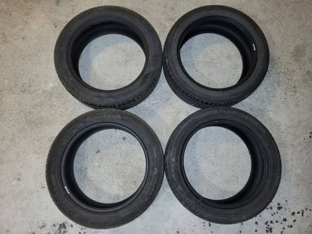 Barum Bravuris 5 HM 205/50R17 89V nyári gumiabroncs szett