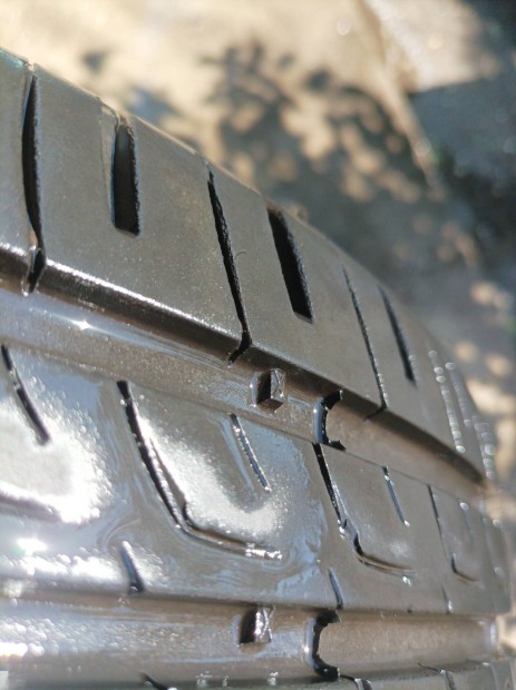 Barum Bravuris nyárigumi 195/65 R15