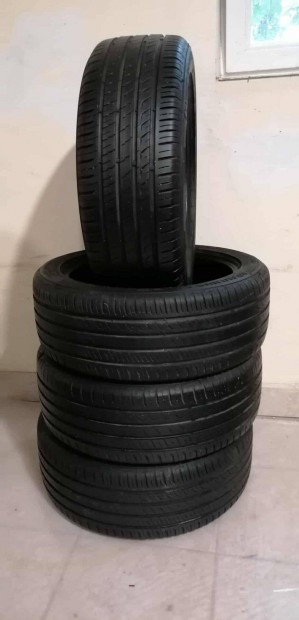 Barum Bravurius5 205/50 R17 XL peremvédős nyári gumi