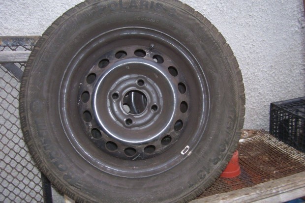 Barum Polaris 3 Tli 175/70 R13 Nissan lemezfelnin