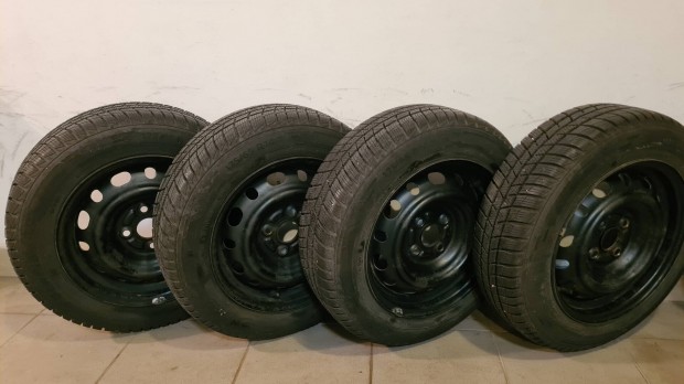 Barum Polaris 5 175/65 R14 téli gumi felnivel