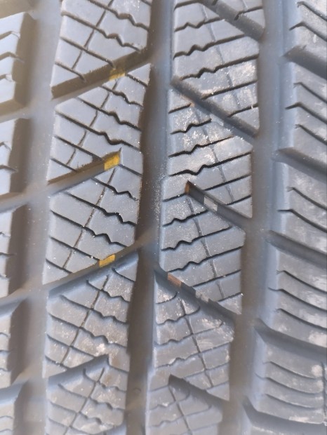 Barum Polaris 5 205/55R16 tligumi szett.