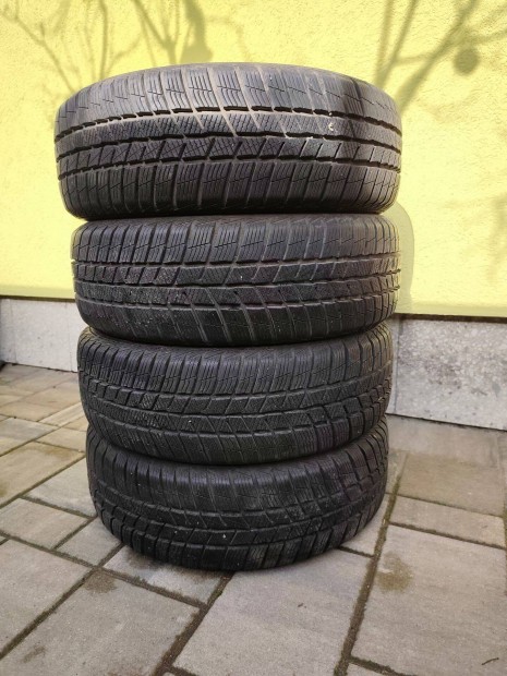 Barum Polaris 5 t�li gumiszett, 185/60 R15 84 T TL