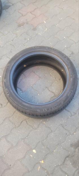Barum bravuris5 235/45 R18 Y XL Nyri gumi 