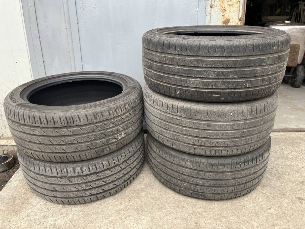 Barum és Semperit 225/45 17 nyárigumi