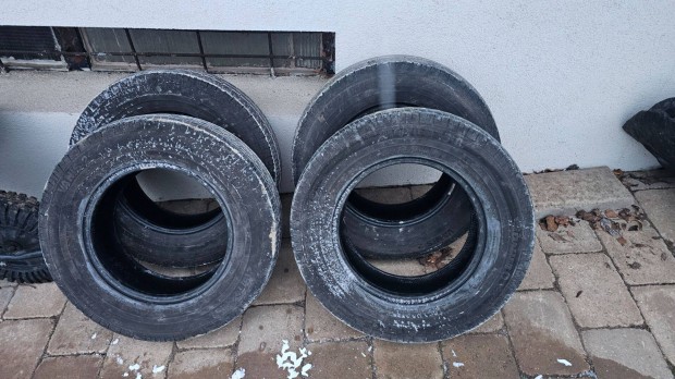 Barum vanis II 215 70r15 C