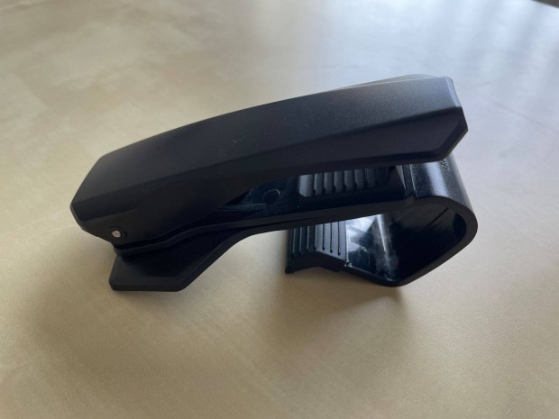 Baseus Mouth aut�s telefontart� max. 85mm-es befog� csipesszel, fekete