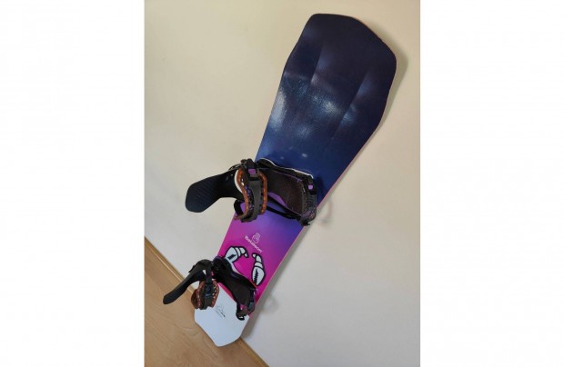 Bataleon Whatever snowboard + Bataleon Astro asymwrap kts