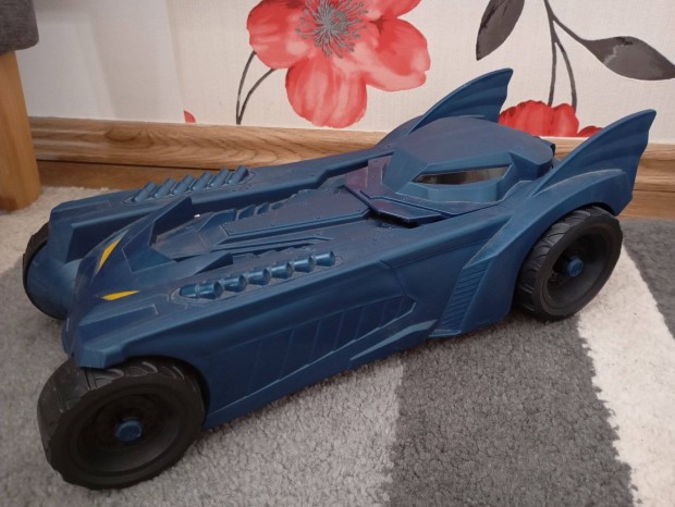 Batman Batmobil - 2db Figurval