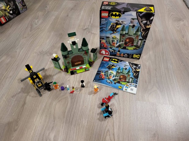 Batman Lego 76138
