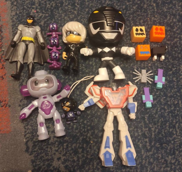 Batman,Robot stb Figurk